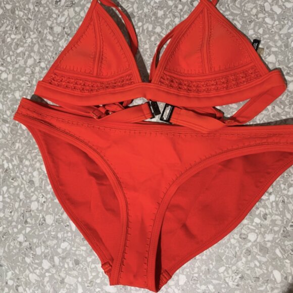 triangl "Gigi" red crochet bikini (size S top and size M bottom) - Picture 2 of 6